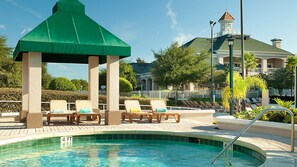 A heated pool - 2bd/2bh Suite, 1,183 sf sleeps 8 (St. Augustine)
