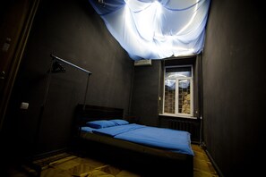 Chambre Standard double, vue sur la ville | Literie hypoallergénique, bureau, rideaux d’obscurcissement