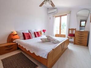 2 habitaciones, tabla de planchar con plancha y wifi 