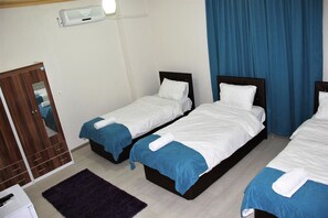 Dreibettzimmer
