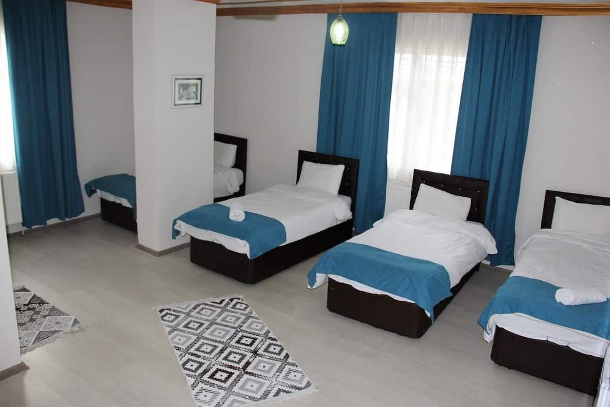 1 bedroom, minibar, blackout curtains, soundproofing