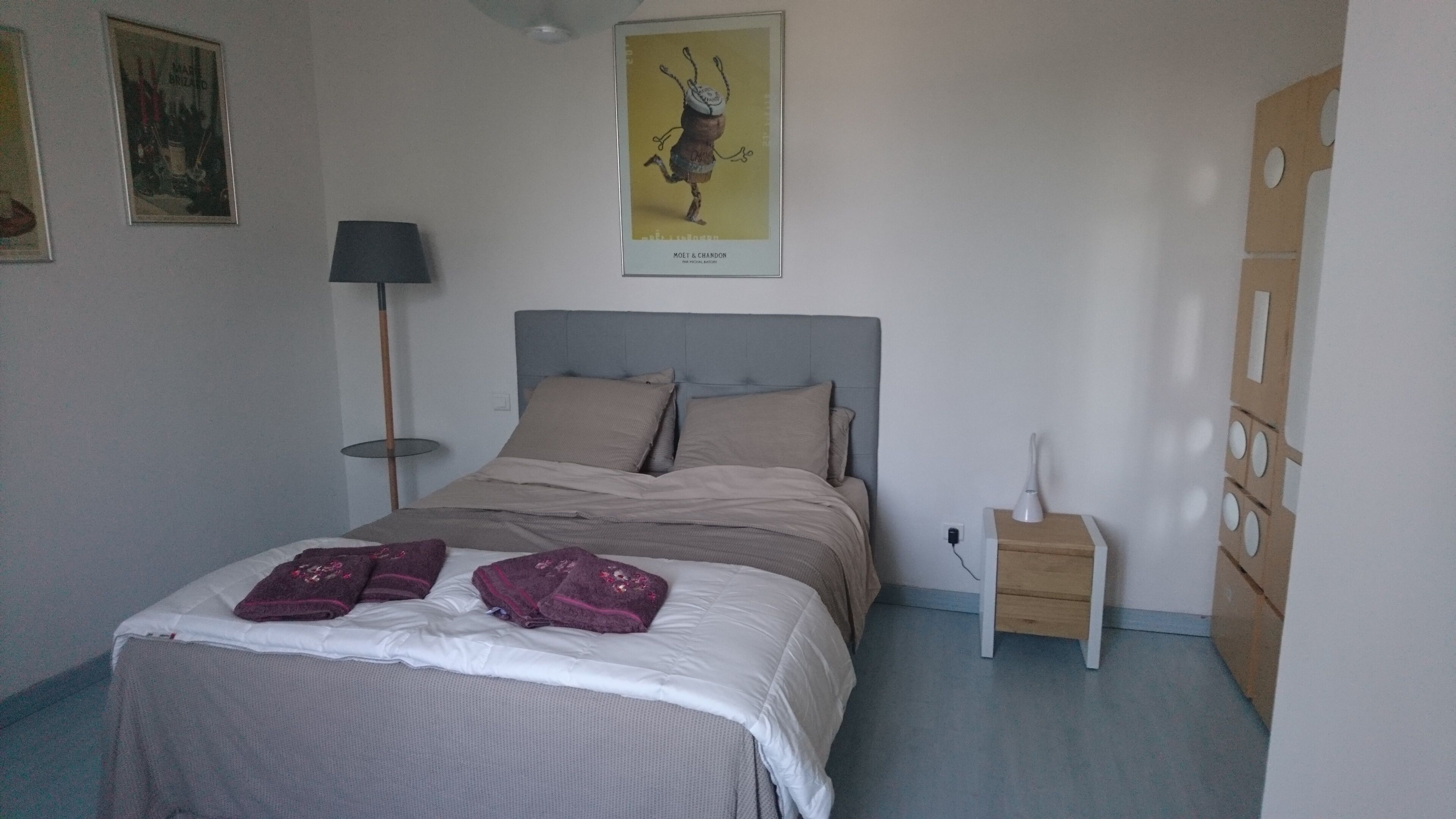3 bedrooms, soundproofing, iron/ironing board, WiFi
