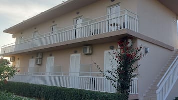 Overnatningsstedets facade