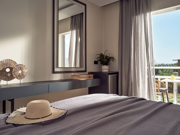 Quarto casal luxo | Cofres nos quartos, individualmente decorados, berços grátis