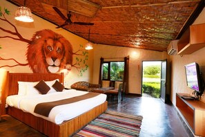 Premium Cottage | Desk, soundproofing, free WiFi, bed sheets - Corbett Soho Resort (Kaladhungi)