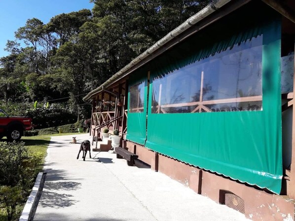 Enceinte de l’hébergement