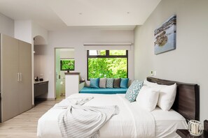 6 makuuhuonetta, silitysrauta/-lauta, vauvan matkasänky, Wi-Fi