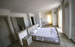 Villa, 4 Bedrooms