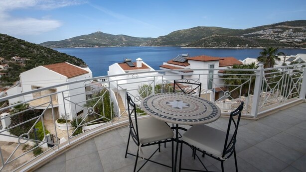 Villa, 4 Bedrooms | Balcony - Villa Mavi Kalkan by Villalarim.com (Kas)