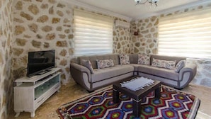 Villa | Living area | LCD TV - Villa Turkmen by Villalarim.com (Kas)