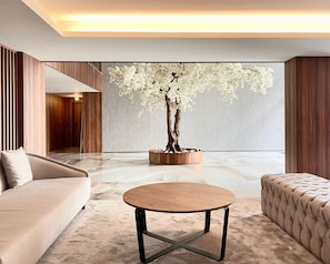 Interior entrance - Hotel Acta The Avenue (Porto)