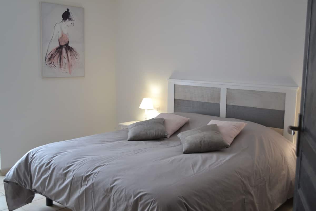 Doppelzimmer, mit Bad, Flussblick (Ile De Re) | 1 Schlafzimmer