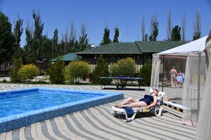 Seasonal outdoor pool