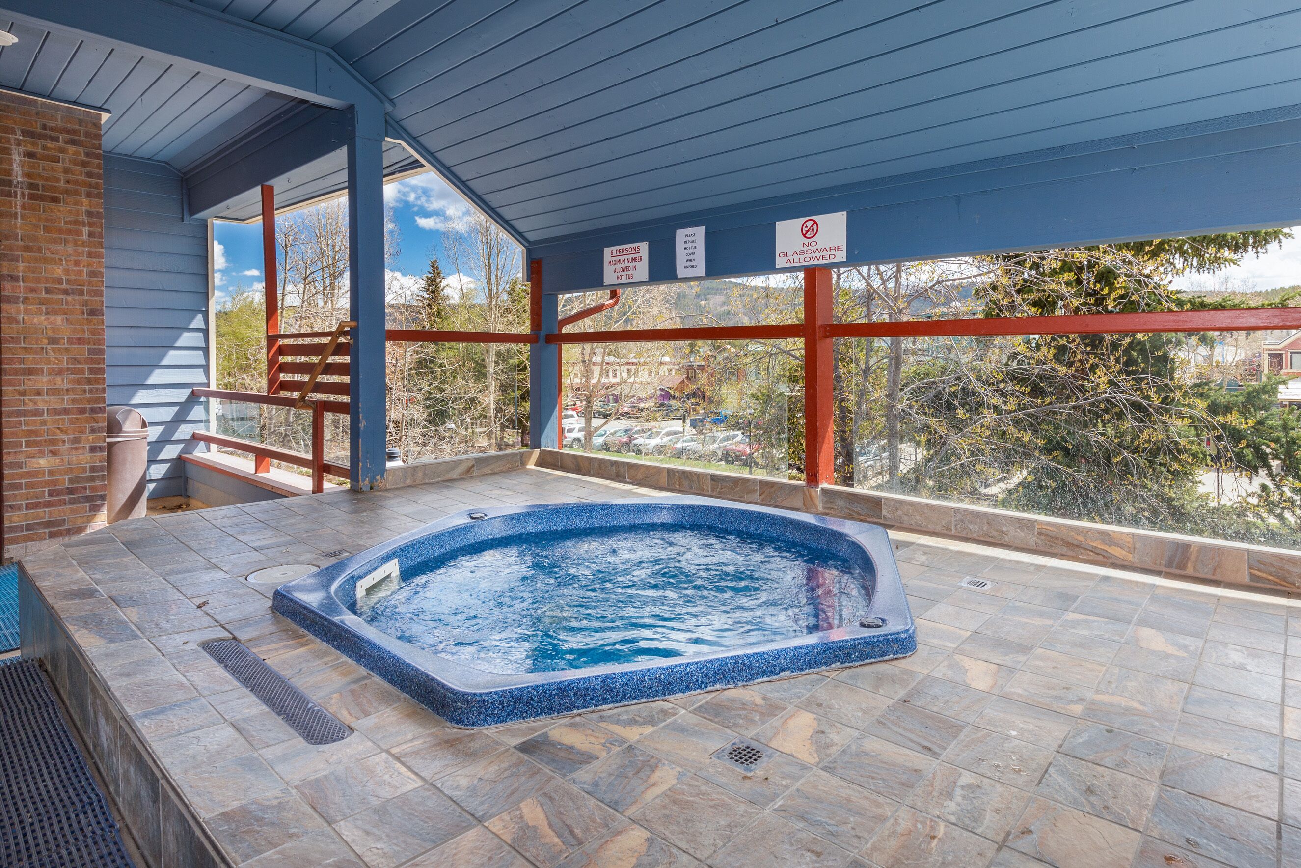 Bain à remous intérieur