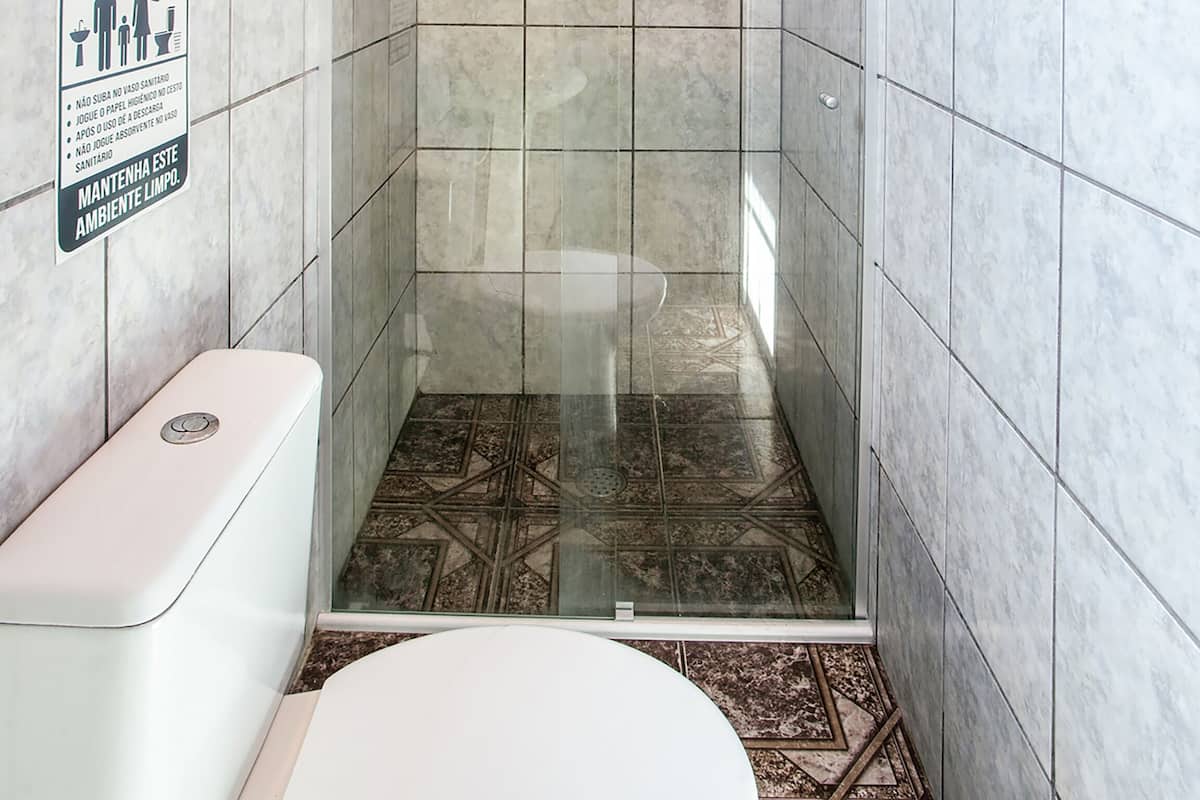 Bathroom | Shower, free toiletries, hair dryer, towels