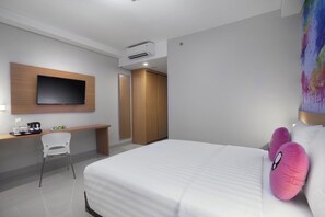 Standard Room | Minibar, coffre-fort, bureau, literie fournie