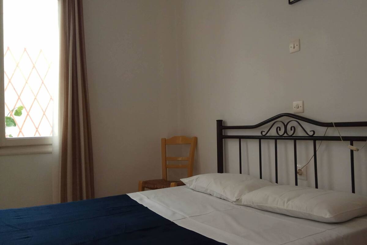 Blackout curtains, iron/ironing board, free WiFi, bed sheets