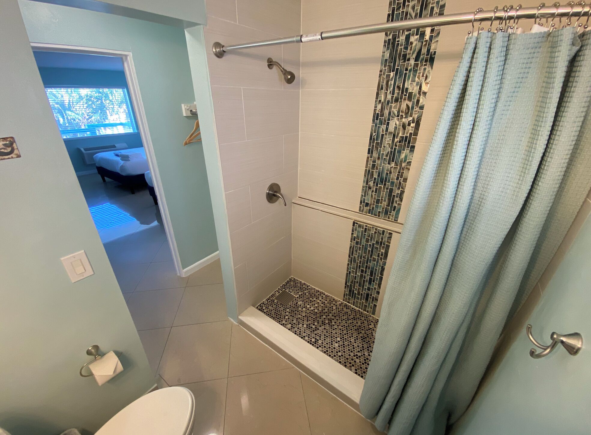 Bathroom shower