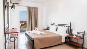 Desk, free WiFi, bed sheets