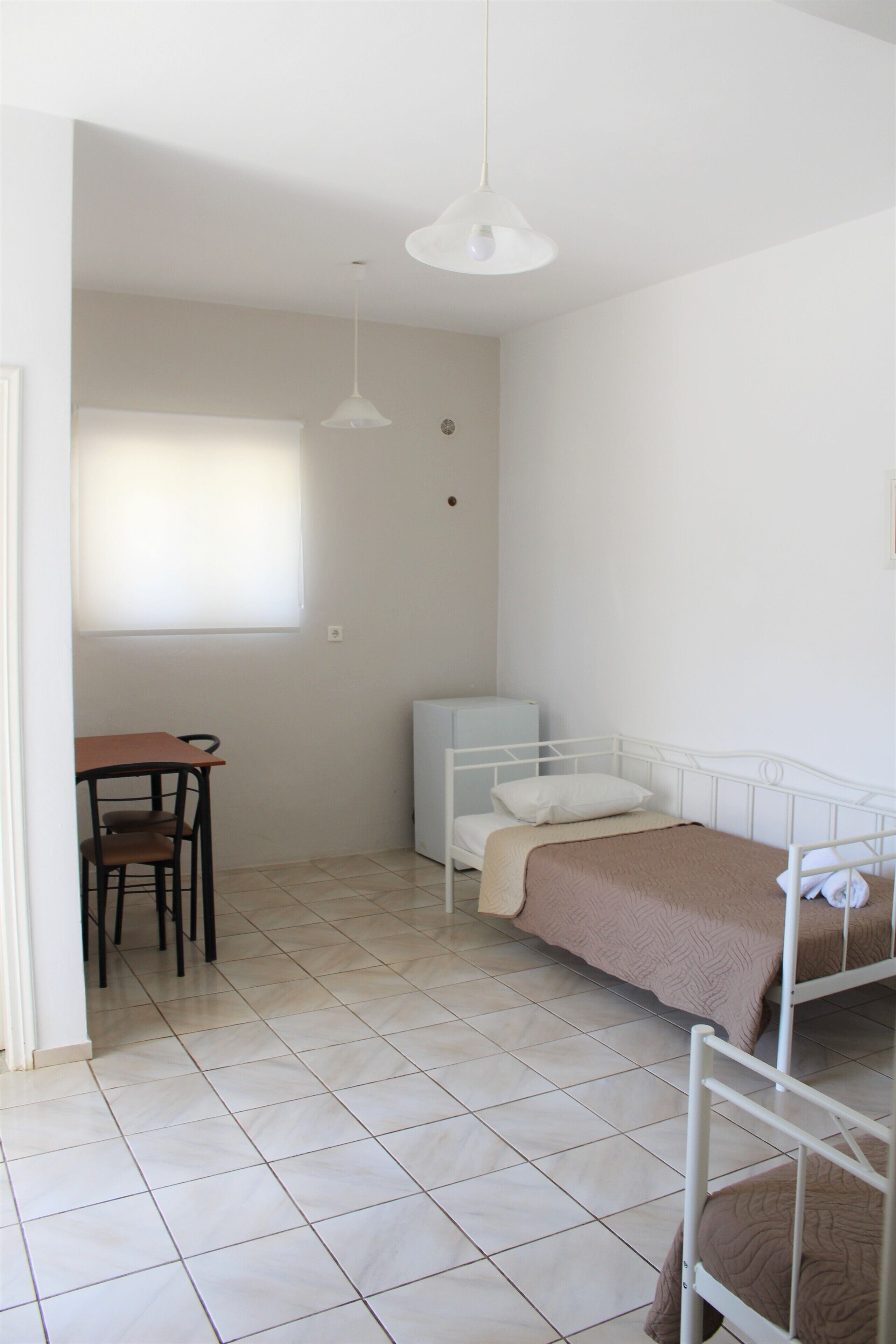 family room, 1 bedroom, non smoking | 2 bedrooms, desk, free wifi, bed sheets