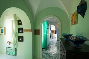 Detall de l'interior