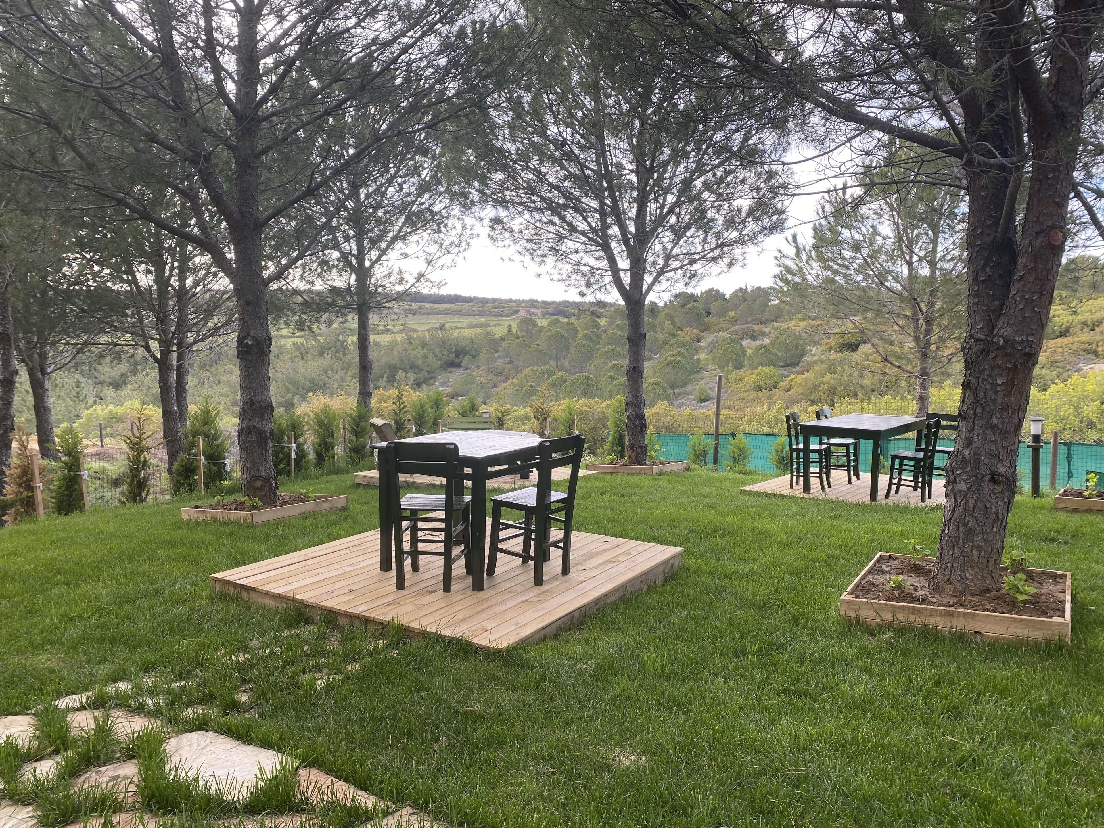 free daily cooked-to-order breakfast