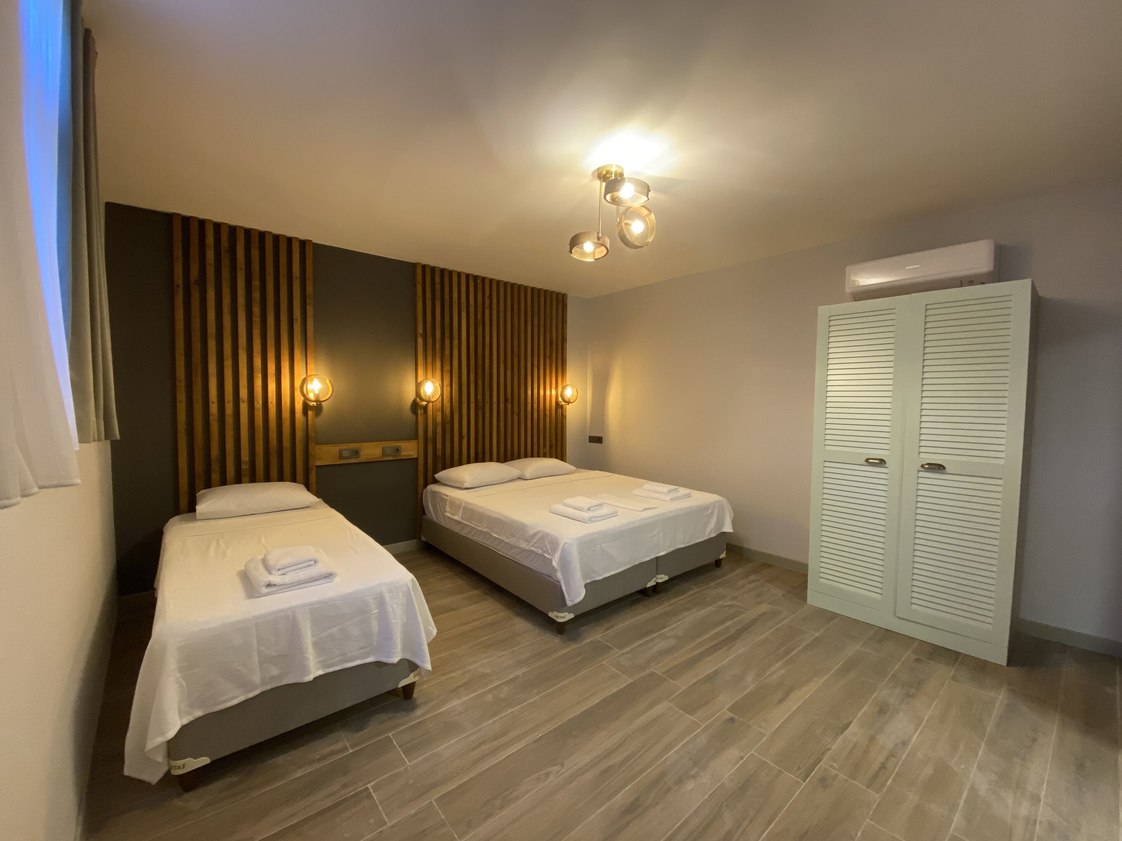 bodrum kat uc kisilik oda | 1 bedroom, free wifi, bed sheets