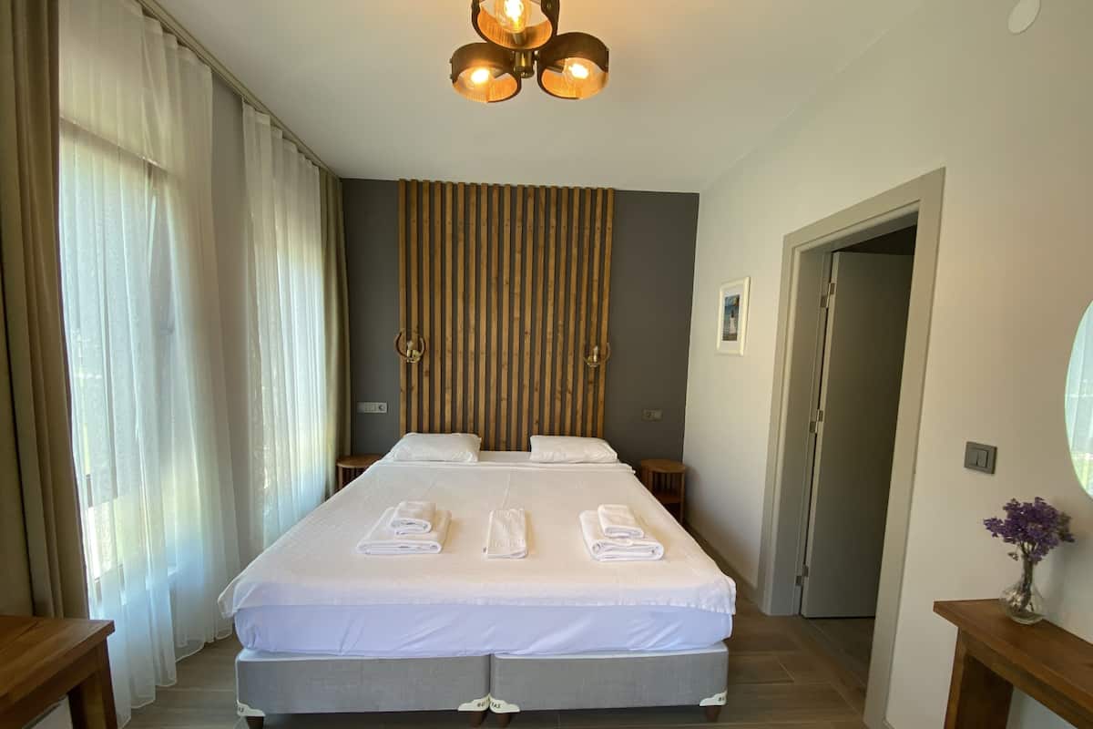 Wifi gratis y ropa de cama