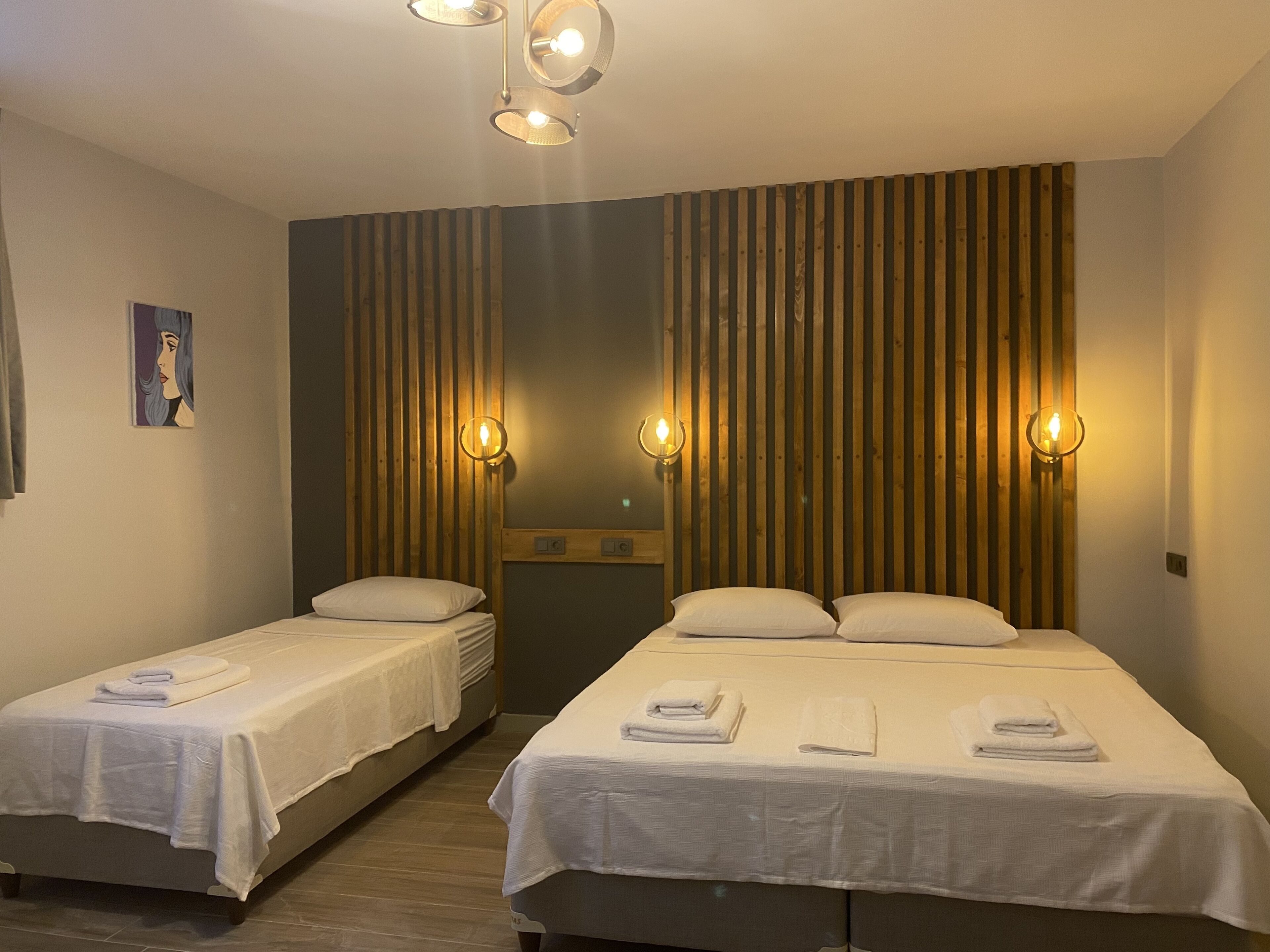 bodrum kat uc kisilik oda | 1 bedroom, free wifi, bed sheets