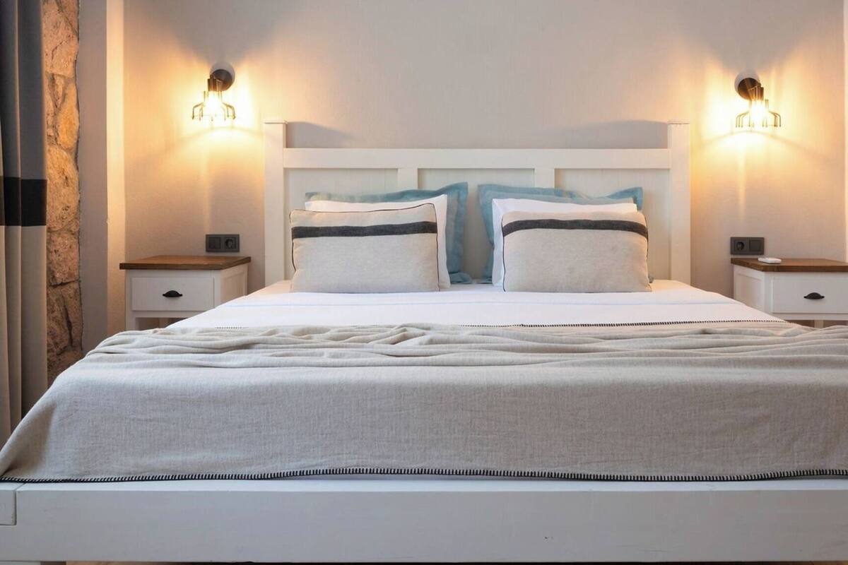 1 bedroom, WiFi (free), bed sheets