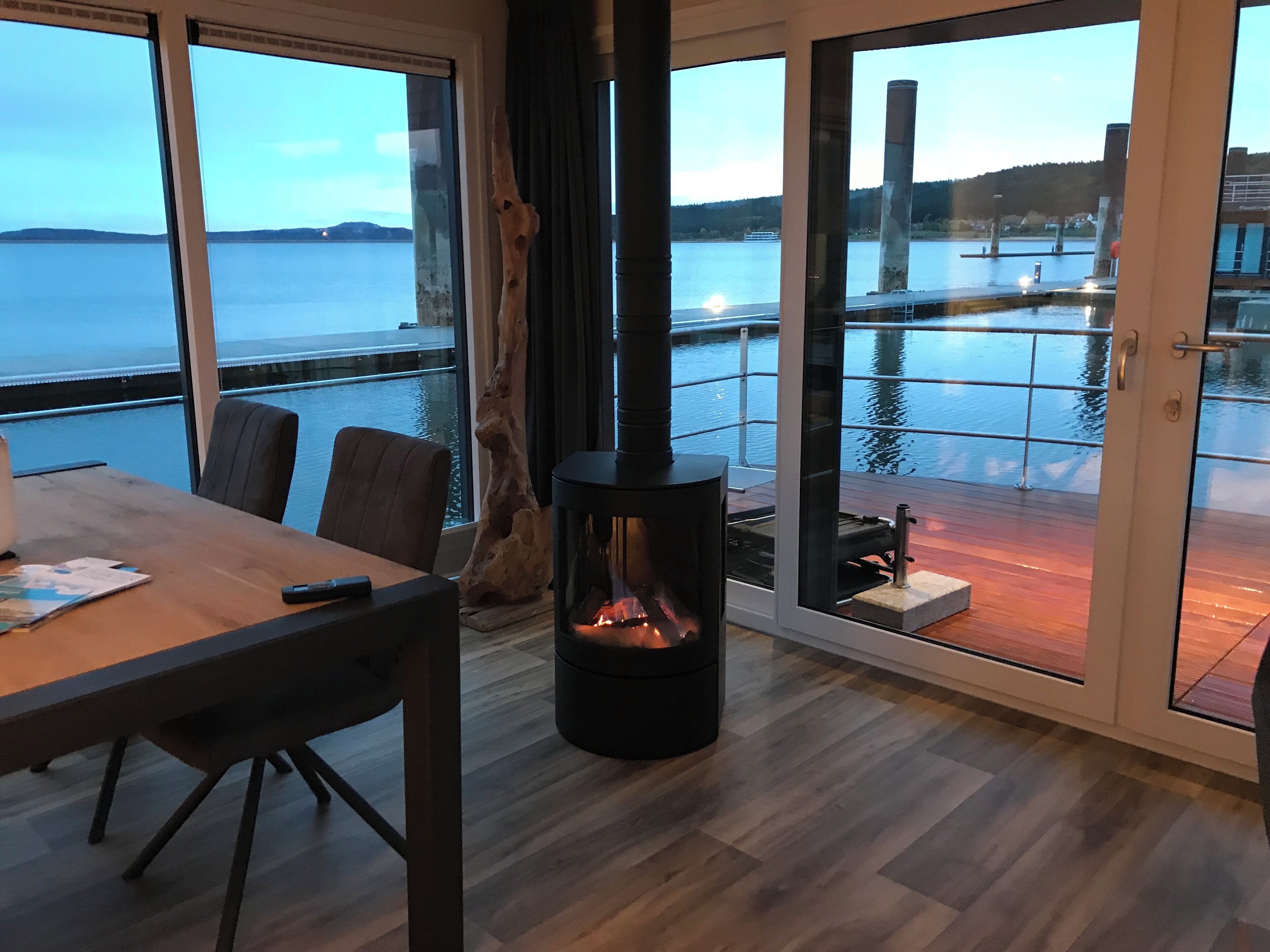 Flachbildfernseher, Tablet-PC