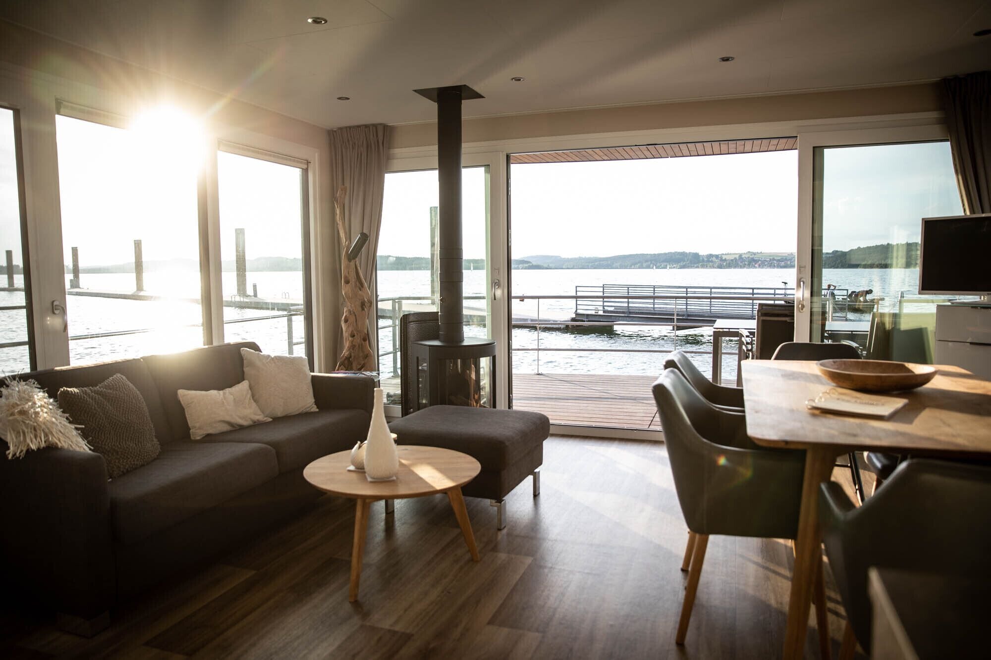 Flachbildfernseher, Tablet-PC