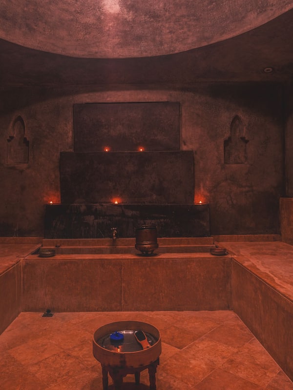 Sauna, baño de vapor, baño turco o hammam y envolturas corporales