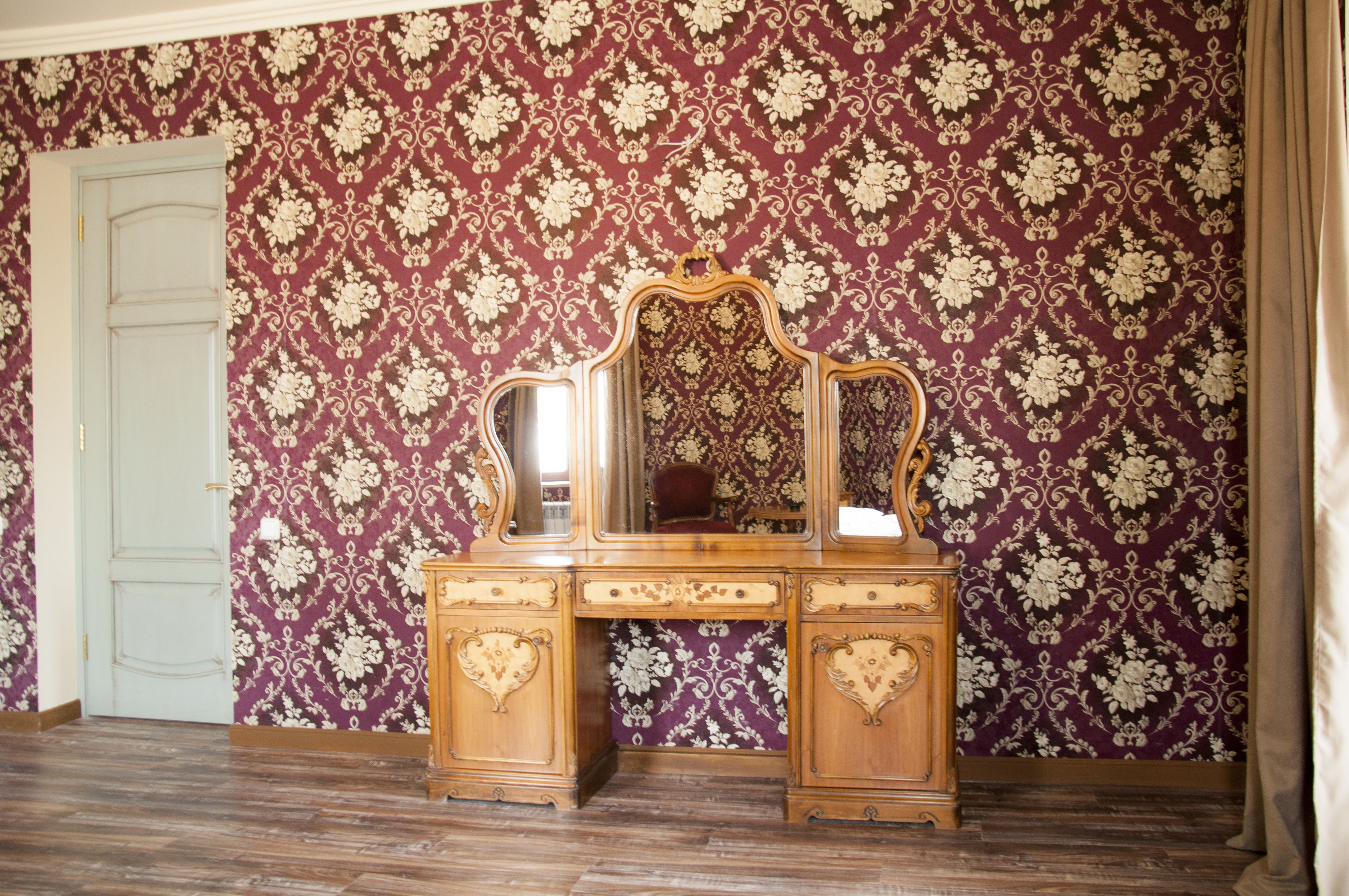 luxury double room (leonardo da vicni) | living area