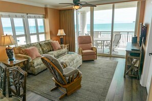 Smart TV, DVD player, books