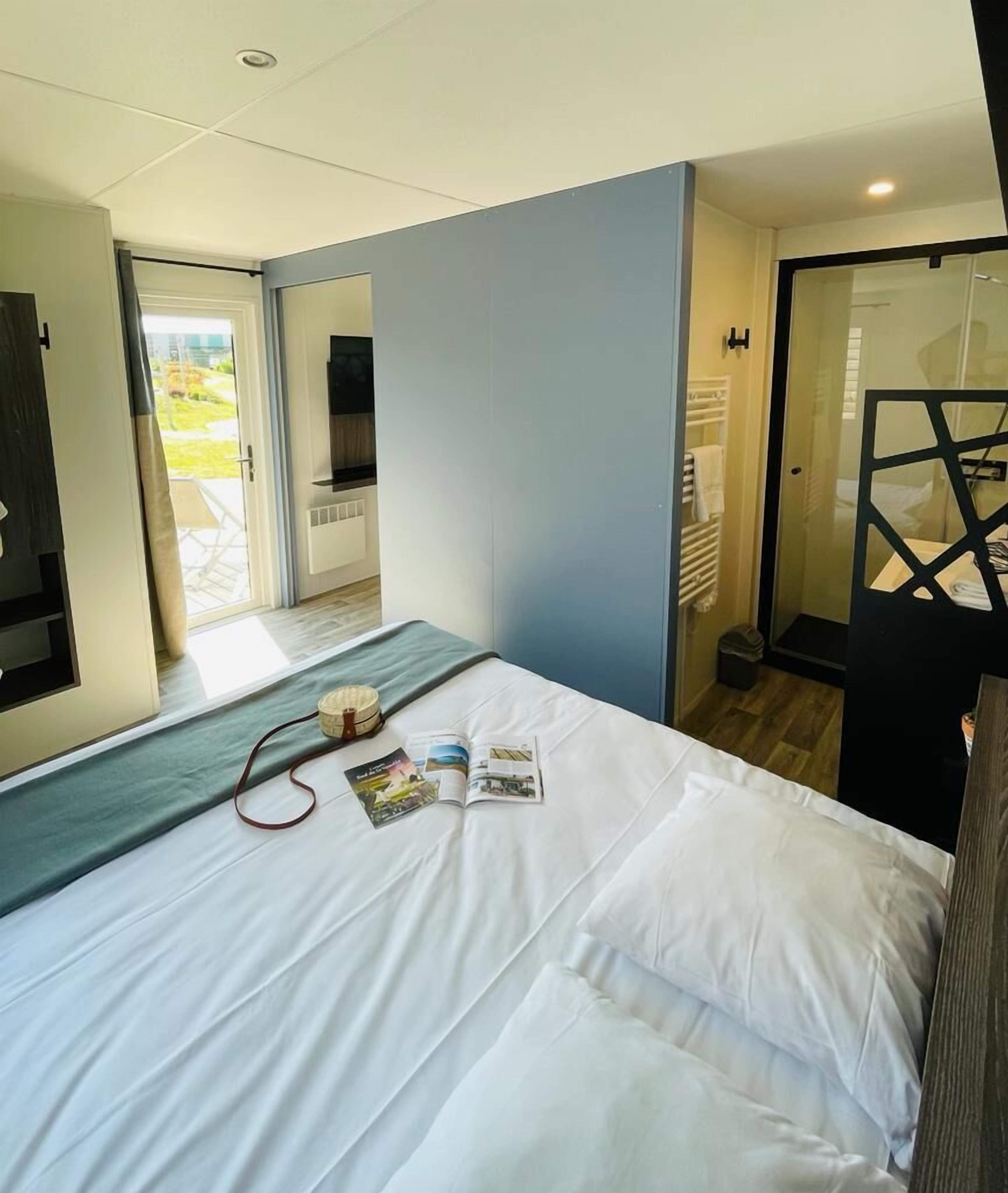 lodge familial (6 personnes) | in-room safe, soundproofing, free wifi, bed sheets