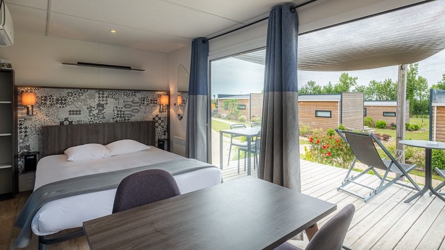 The Originals City, Ax Hotel, La Châtaigneraie