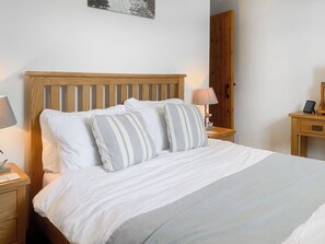 1 soverom, wi-fi (inkludert) og senget øy