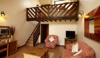 In-room safe, individually decorated, individually furnished, desk