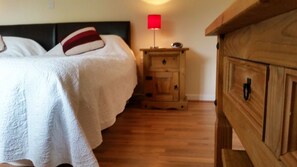 Doppia Executive, 1 letto king | Una cassaforte in camera, con stile personalizzato