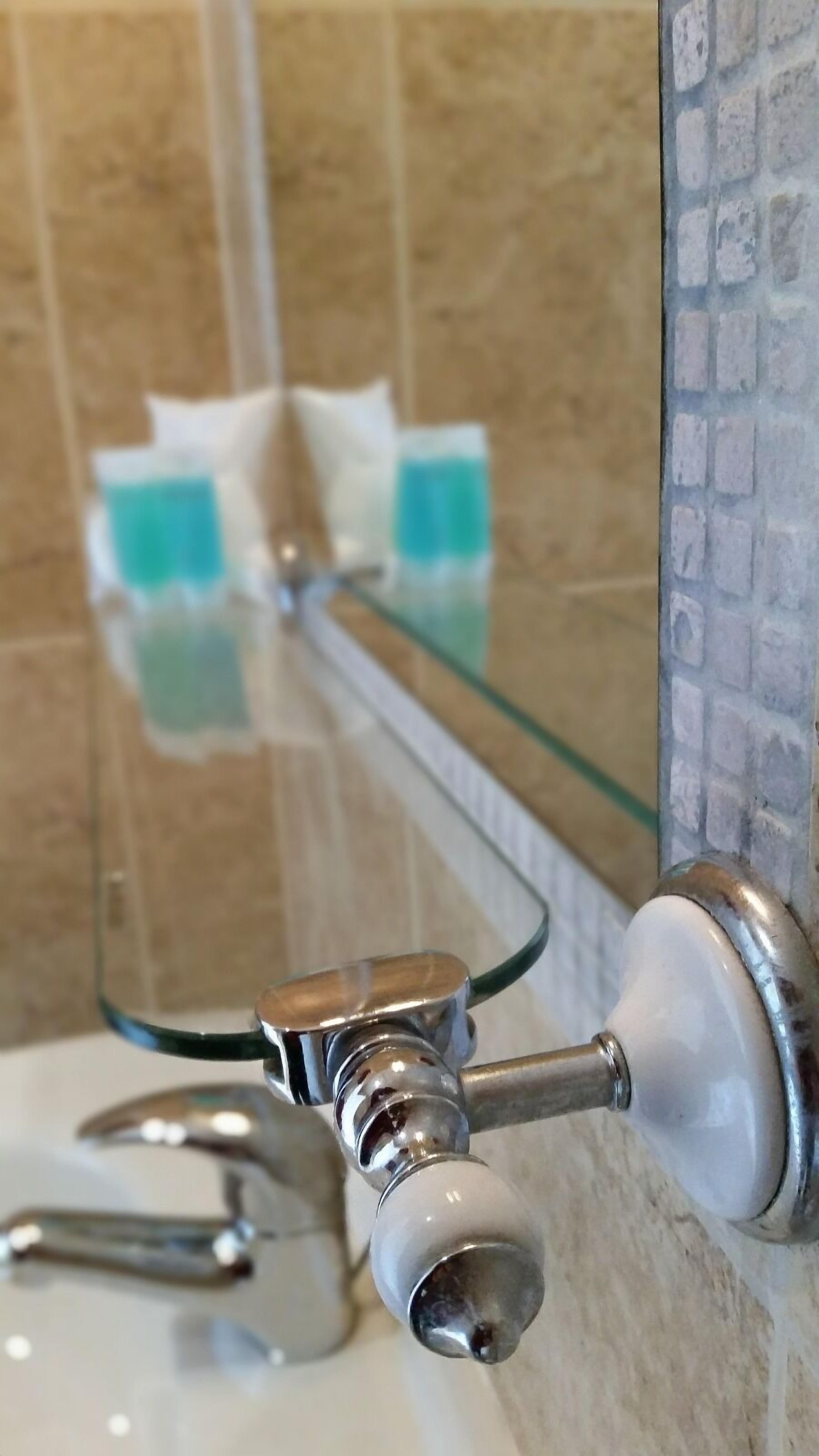 executive twin room | 1 bedroom, in-room safe, individually decorated, individually furnished