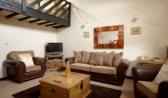 Caja de seguridad en la habitación y decoración personalizada 