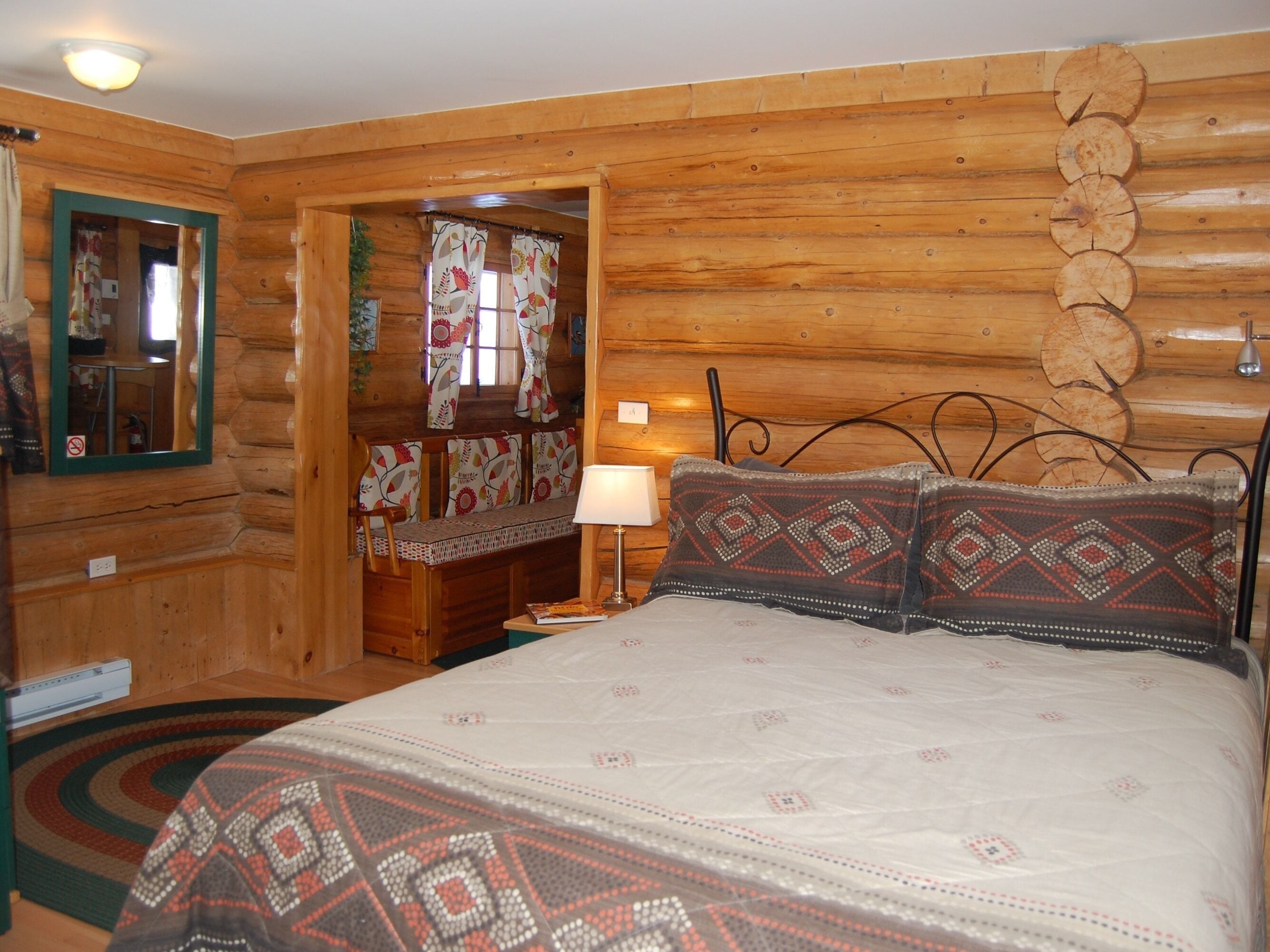 Doppia Romantica, bagno privato, vista giardino (Le Puisatier) | Con stile personalizzato, tende oscuranti, Wi-Fi gratuito, lenzuola