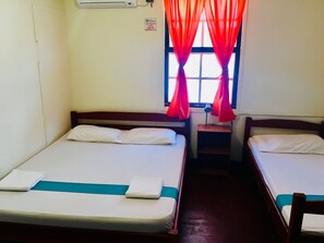 Chambre Triple Signature