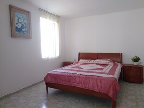 3 camere, ferro/asse da stiro, Wi-Fi