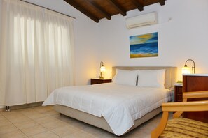 Panoramic Apartment, Sea View | 1 bedroom, in-room safe, individually decorated, individually furnished