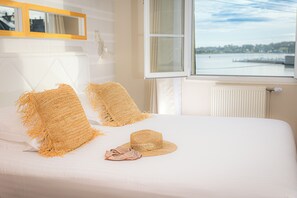 房內夾萬、遮光窗簾/窗簾、熨斗/熨衫板、免費 Wi-Fi
