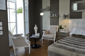 In-room safe, blackout curtains, iron/ironing board, free WiFi