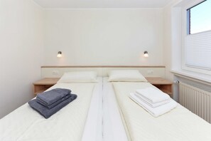 2 chambres, lit parapluie, Wi-Fi, draps fournis
