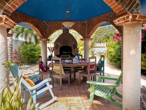 Playa y Mar Cruzando la calle para 6 personas